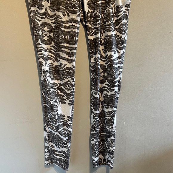 Custo Barcelona Black and White Skinny Pants - Picture 2 of 15